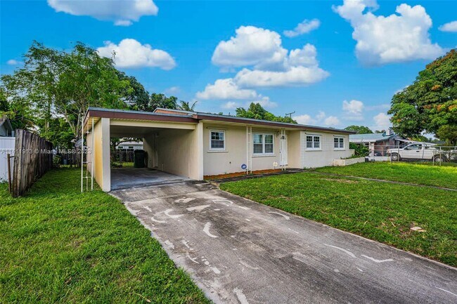 Building Photo - 2101 NW 189th Terrace