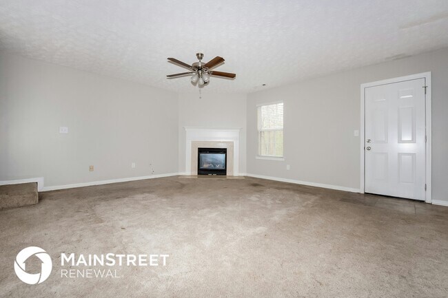 Building Photo - 70 Fairwoods Ct