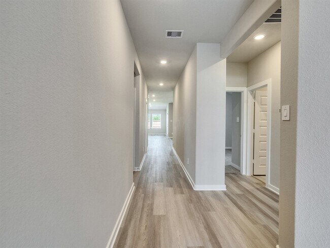 Foto del edificio - 3503 Zilker Ln