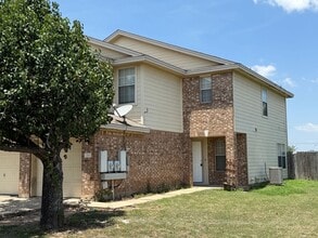 Building Photo - 201.203 Marvin Cove