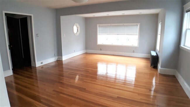 Foto del edificio - 40 Bradshaw St