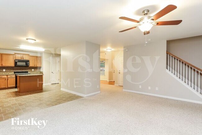 Foto del edificio - 5390 Esher Drive