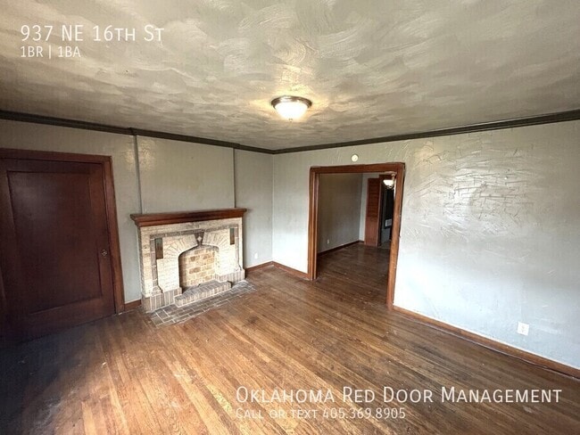 Foto del edificio - 937 NE 16th St
