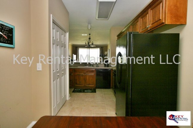 Foto del edificio - GOLF FRONT CONDO - RENT INCLUDES TRASH, WA...