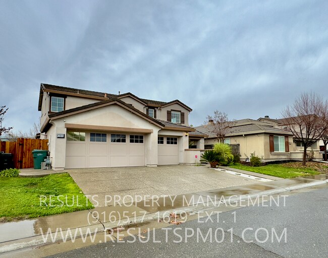 Foto del edificio - Gorgeous 5 Bedroom Home in Antelope- Avail...