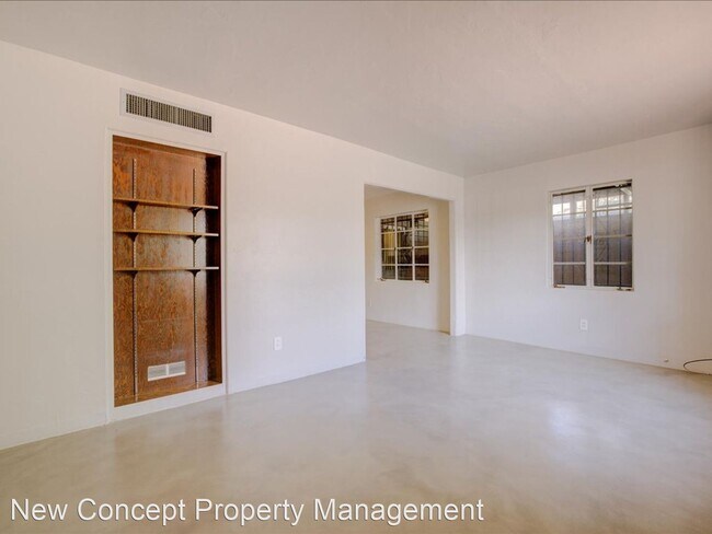 Building Photo - 3 br, 1 bath House - 2553 E Beverly Dr.