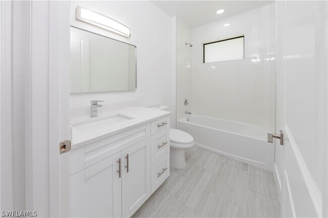 Foto del edificio - 1137 Damen St E