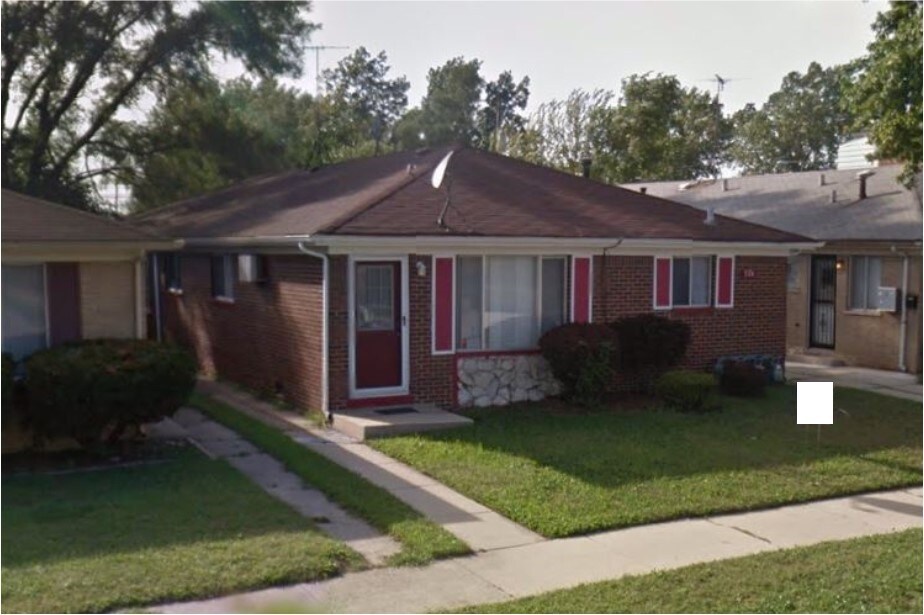 Foto del edificio - 376 Greenbay Ave