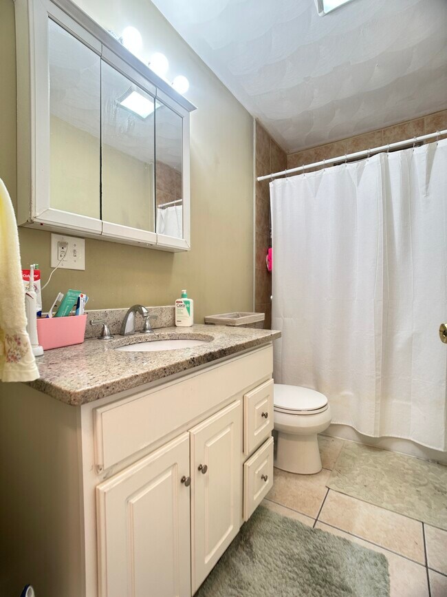 Foto del edificio - 8 Carmel St