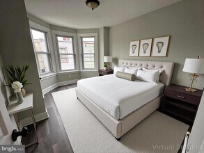 Building Photo - 5729 Pine St