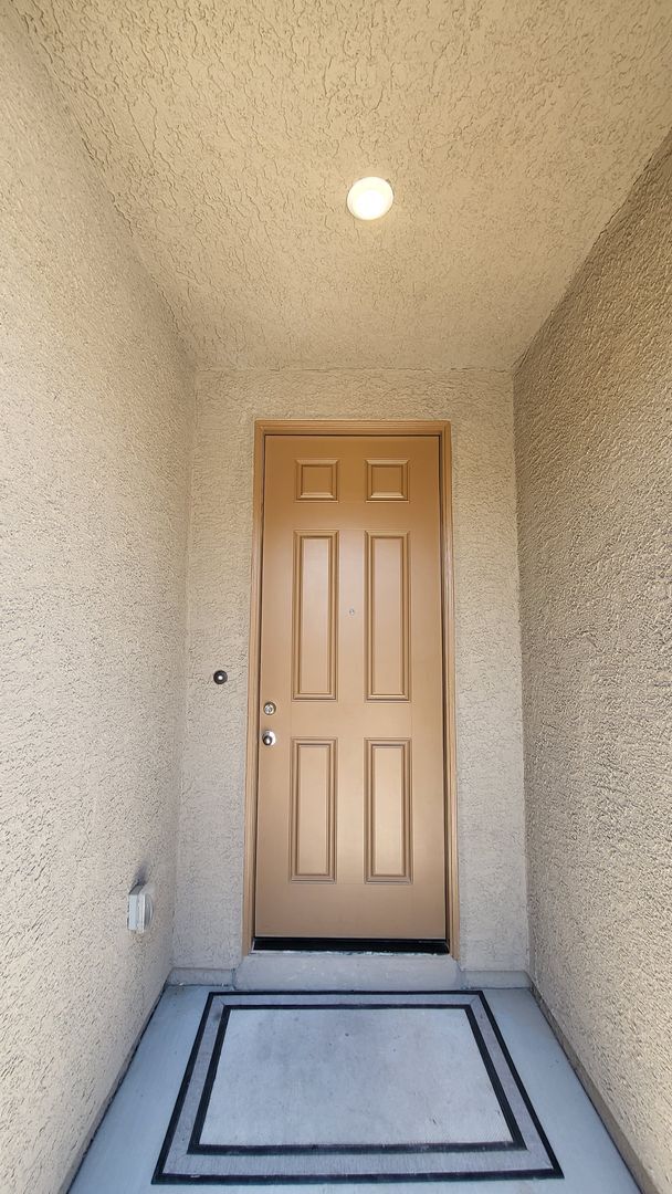 Building Photo - TESORA PAHRUMP - E. Summit Avenue