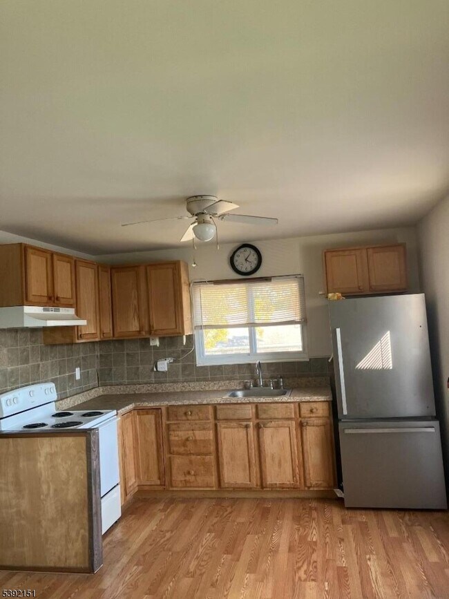 Foto del edificio - 410 Lake Shore N