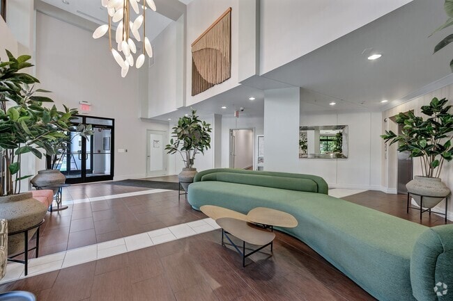 Building Photo - Crystal City Lofts