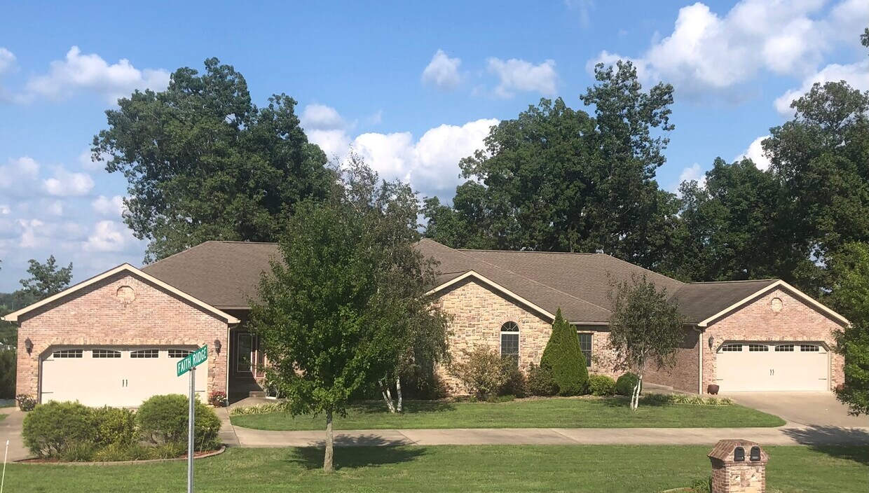 Foto principal - 2696 County Road 439