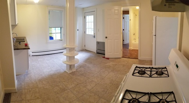 Building Photo - 53 Bass Ave