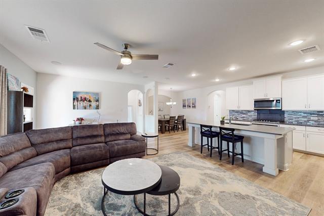 Building Photo - 6112 Whale rock court