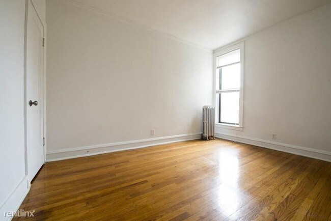 Foto del edificio - 7914 S Hermitage Ave