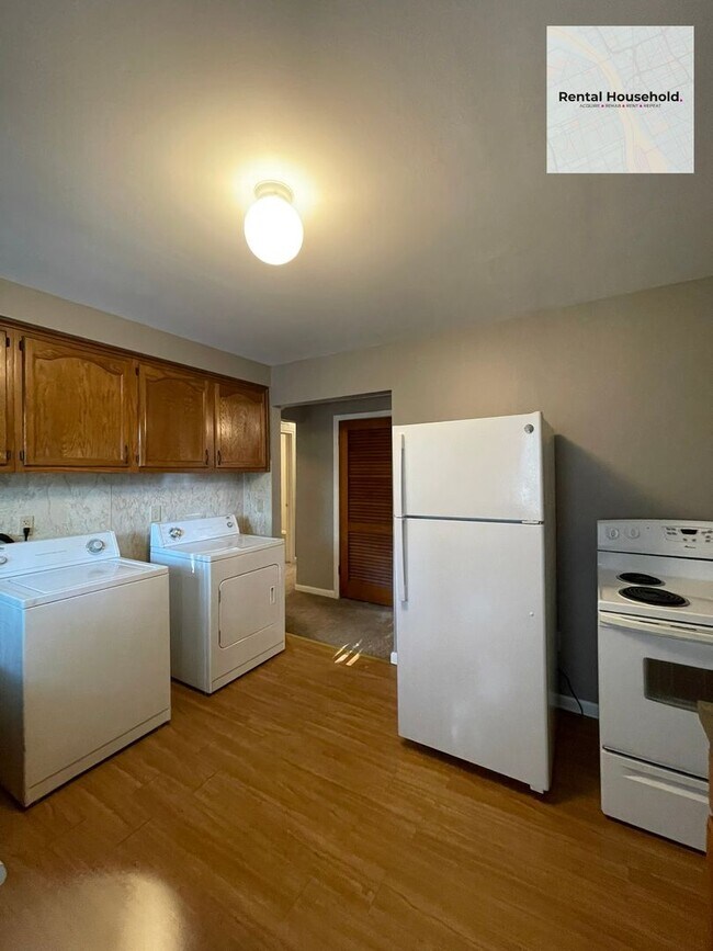 Foto del edificio - Adorable 3 Bedroom Ranch-Dearborn Heights!!!