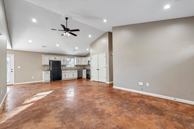 Foto del edificio - 4 Bed / 2 Bath Home – Jonesboro School District