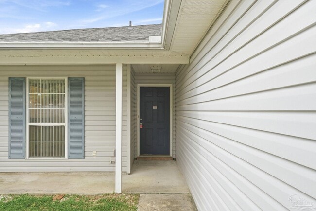 Building Photo - 1076 Antigua Cir