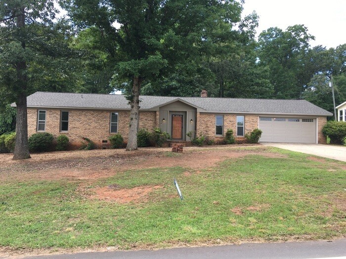 4/2.5 Ranch Style in Taylors House Rental in Taylors, SC