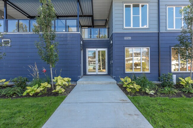 Building Photo - 46060-46060 Mellard Ave