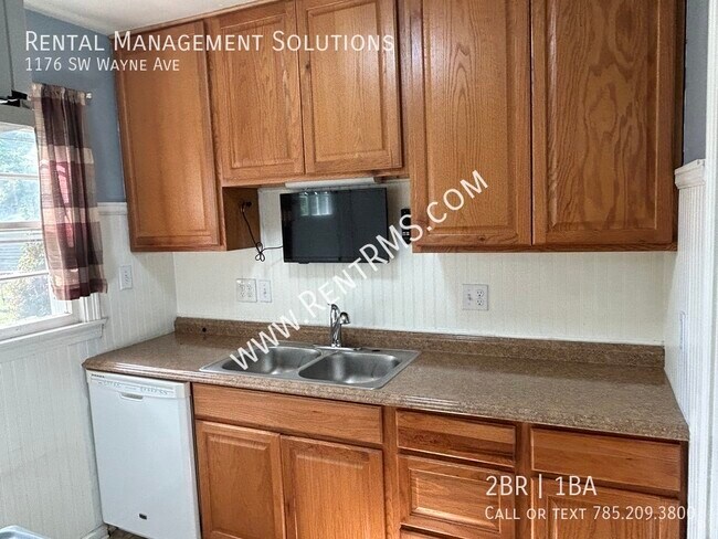 Foto del edificio - 1176 SW Wayne Ave