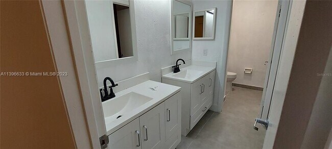 Building Photo - 2107 39th Way