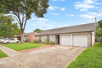 Building Photo - 10014 Carlow Ln
