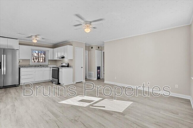 Foto del edificio - 3134 Dillon Rd