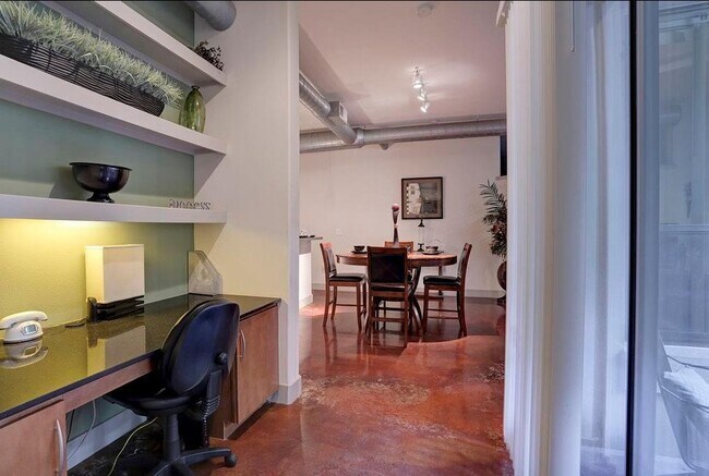 Foto del edificio - 1901 Post Oak Blvd