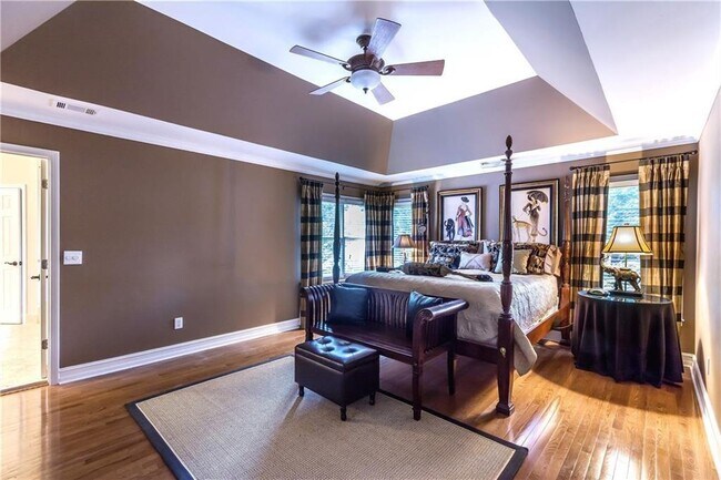 Foto del edificio - 2242 Lenox Walk NE