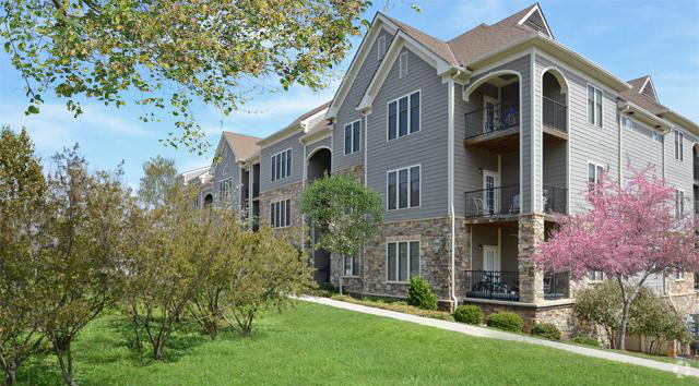 Foto del edificio - Stone Creek Village