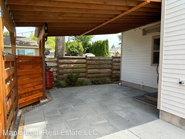 Building Photo - 2 br, 2 bath House - 330 NW 95th St