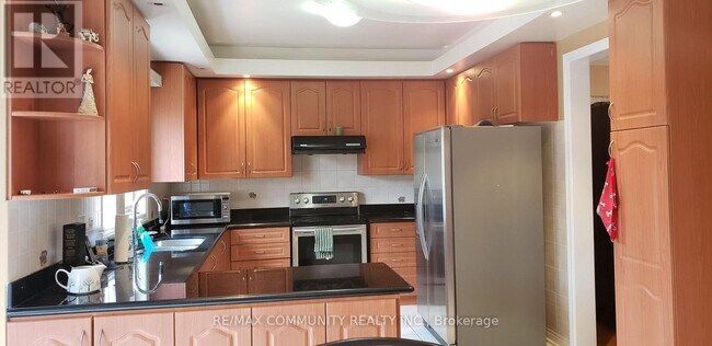 Building Photo - 45 Eyer Dr