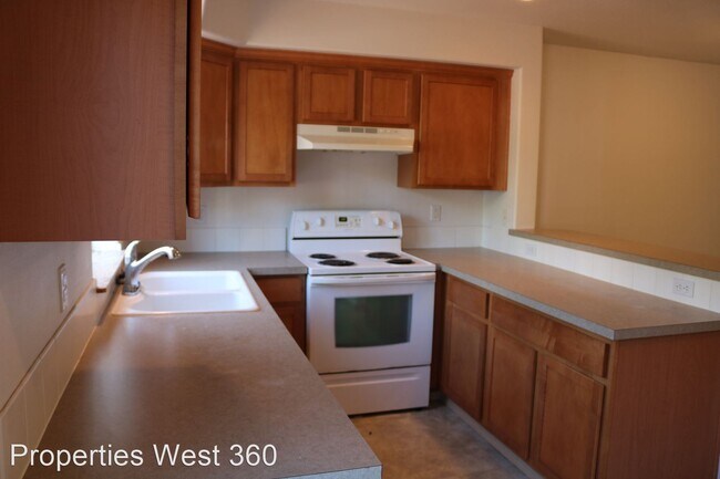 Building Photo - 3 br, 3 bath House - 4411 NE Nicholson Loop