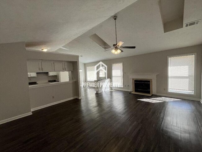 Building Photo - 7905 Bland Ln