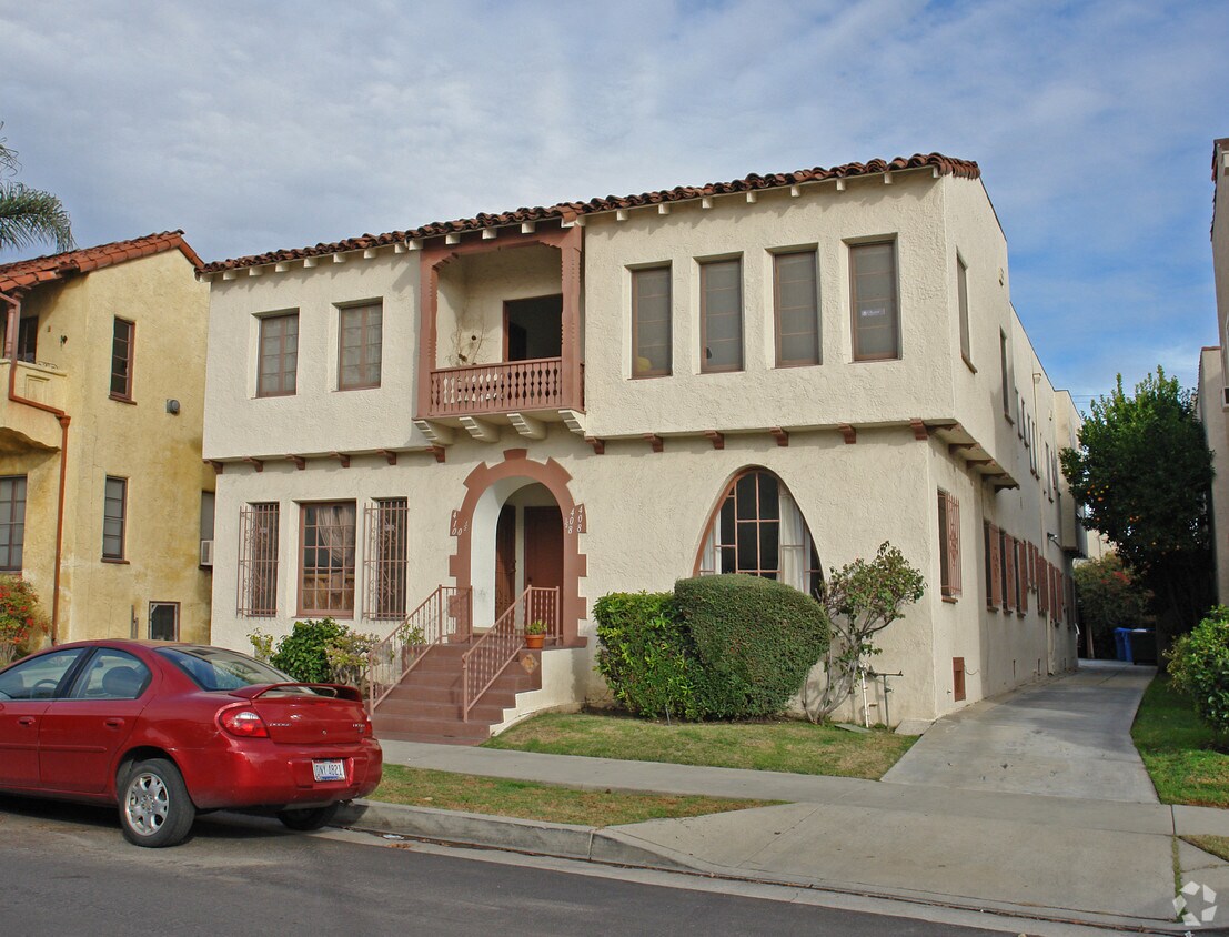 Building Photo - 408 N Stanley Ave