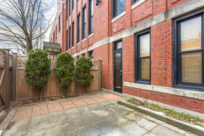 Building Photo - 60 Gibson St