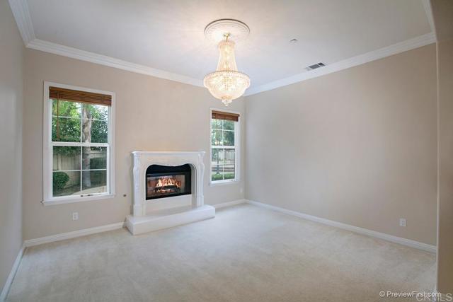 Foto del edificio - 15175 Palomino Valley Pl