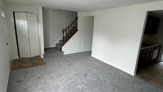 Foto del edificio - Good Value 3 BR / 1.5 Bath Glen Allen Townhome with Fenced Yard