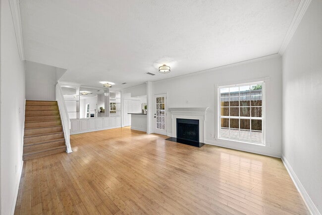 Building Photo - 2220 Bering Dr