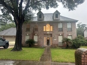 Building Photo - 1030 Forestburg Dr
