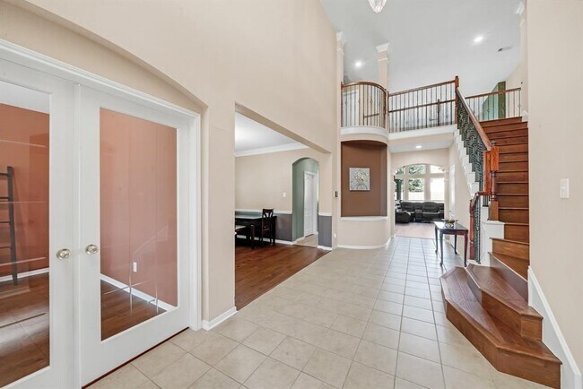 Building Photo - 26410 Planters Heath