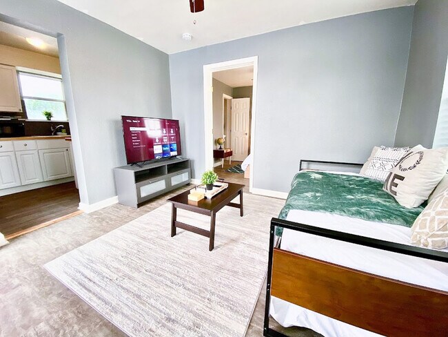 Building Photo - 1804 Morgan Ave