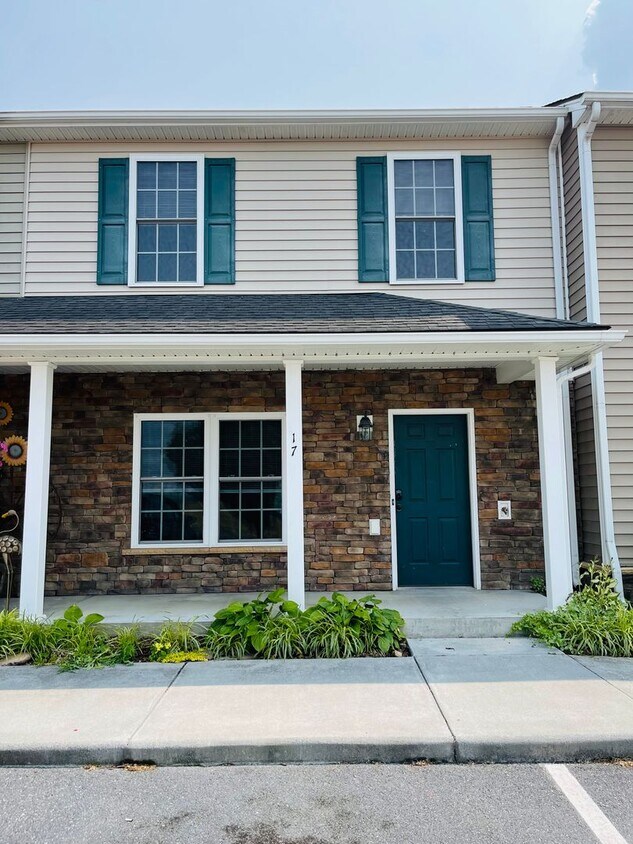 Primary Photo - Townhouse Available in TA School District