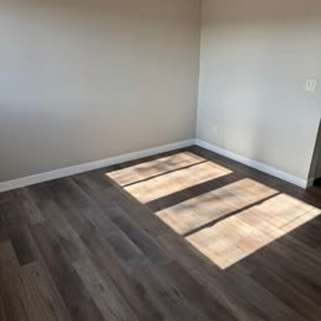 Foto del edificio - 201 17th Ave NE