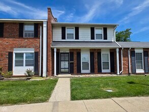 Building Photo - 4929 Mt Vernon Dr