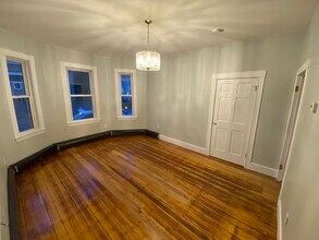 Building Photo - 63 Marshfield St
