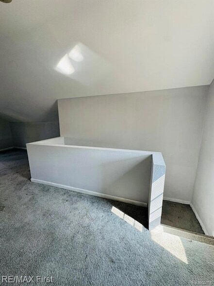 Building Photo - 15318 Whitcomb